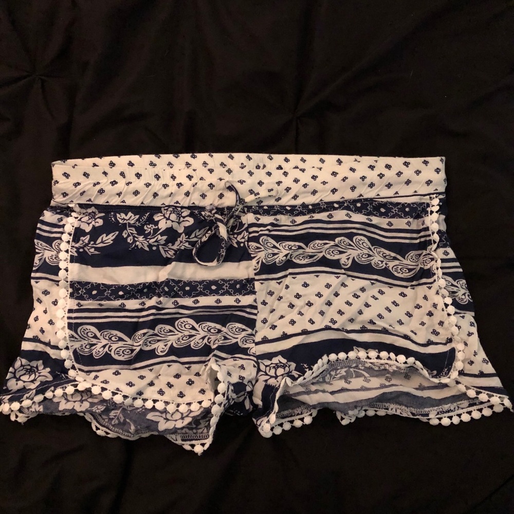 Navy blue and white flowy shorts